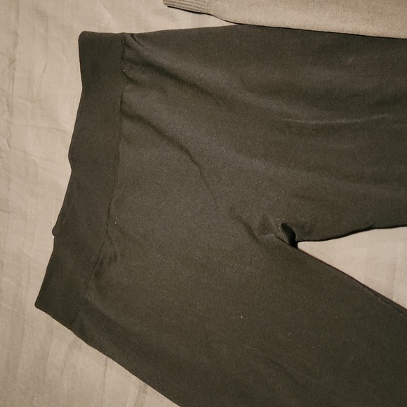 Ladies Fleece lined leggings, black and grey, both M/L - Picture 2 of 7